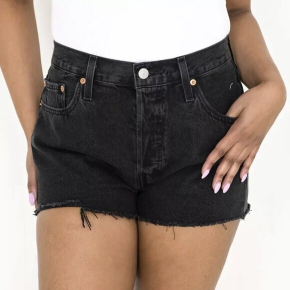Levi’s 501 Original Button Fly Jean Shorts 32 Cutoff Denim Raw Hem Lunar Black - Picture 6 of 6
